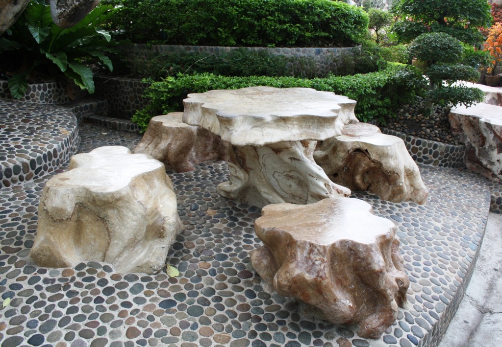 сад камней мебель